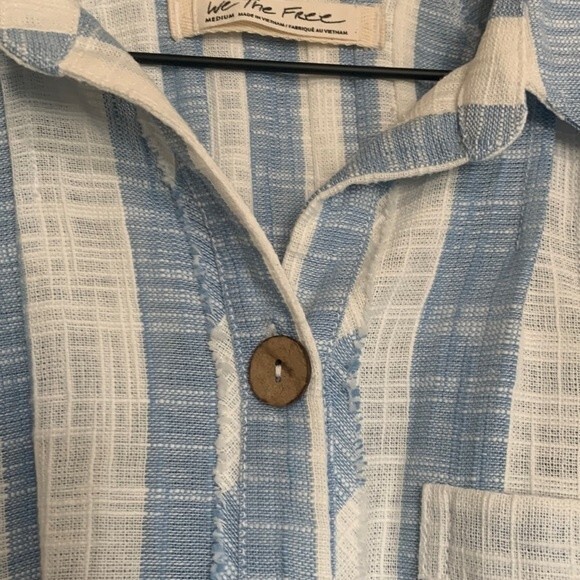 We The Free Away At Sea Striped Linen Blend Button Down Cropped Collared Shirt - Picture 4 of 11